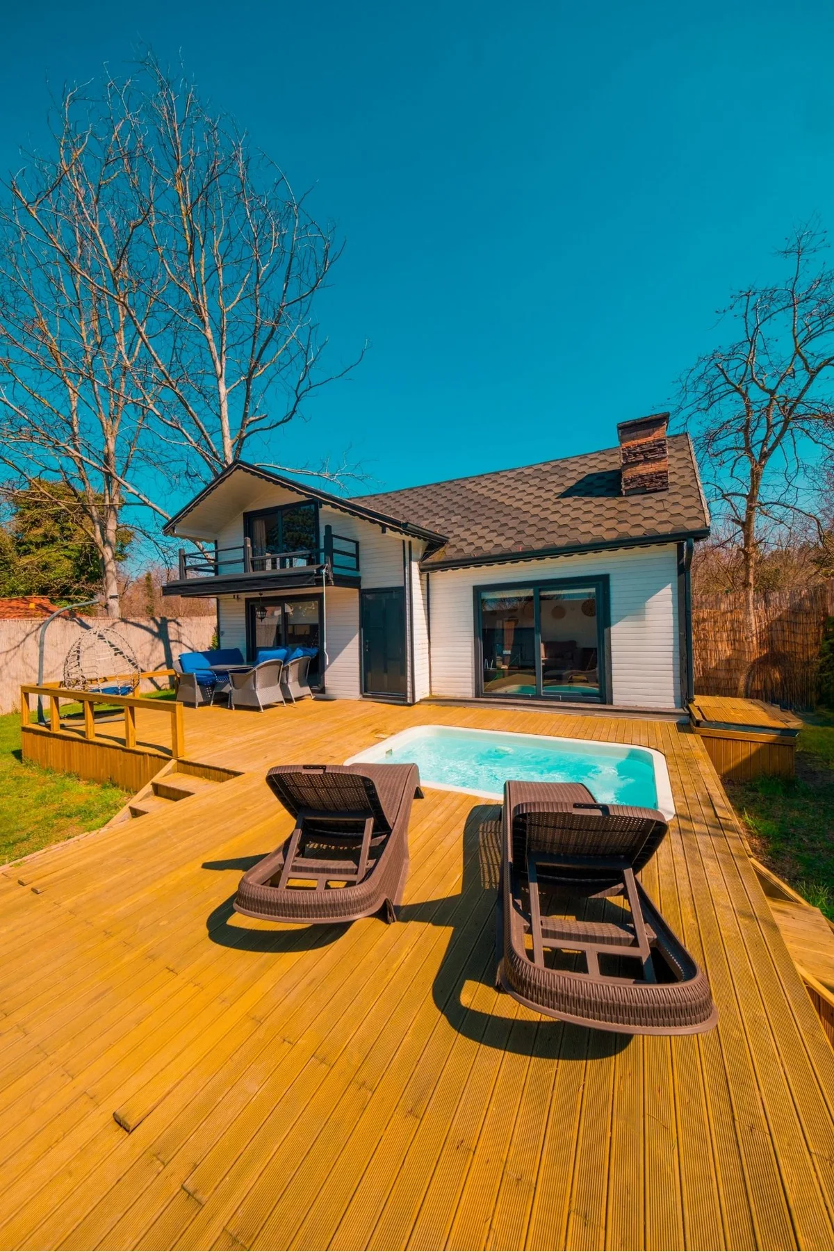M3 - Pool Bungalow - Image 3