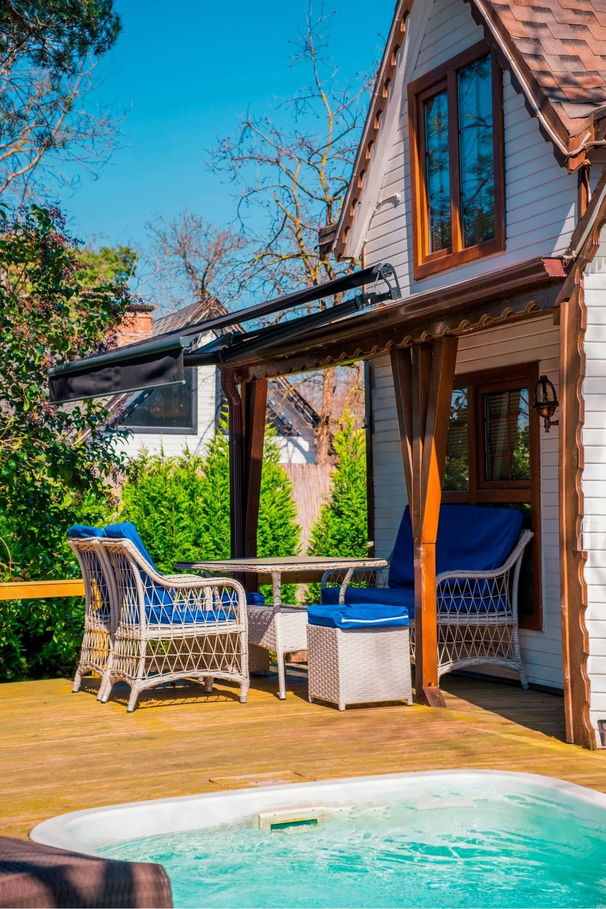 M3 - Pool Bungalow - Image 4