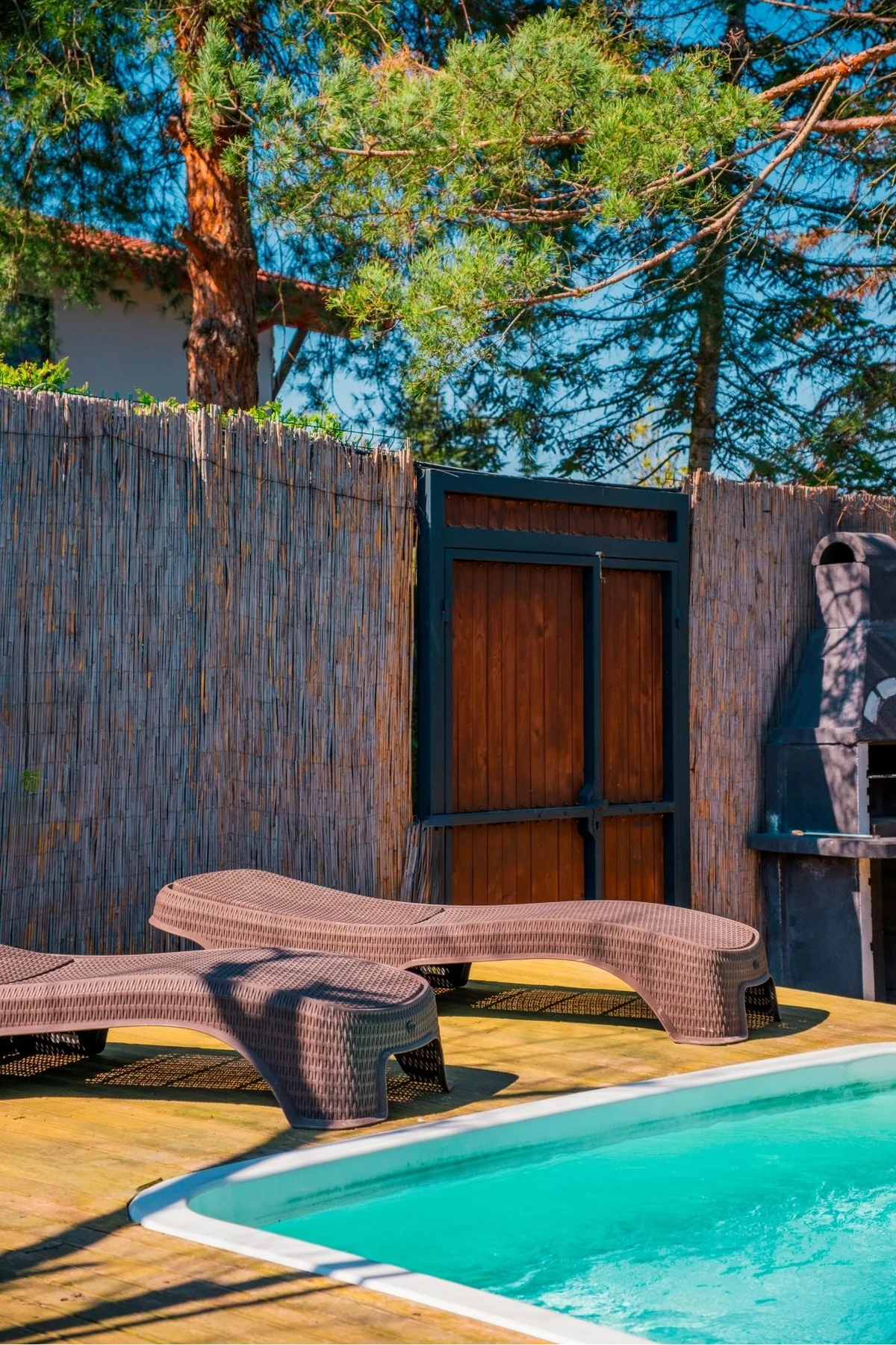 M3 - Pool Bungalow - Image 5